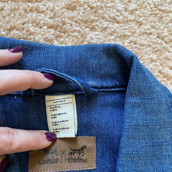 Jean Jacket - Picture 5 of 6